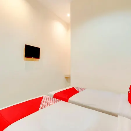 Oyo 90078 The Bali Rama City Hotel