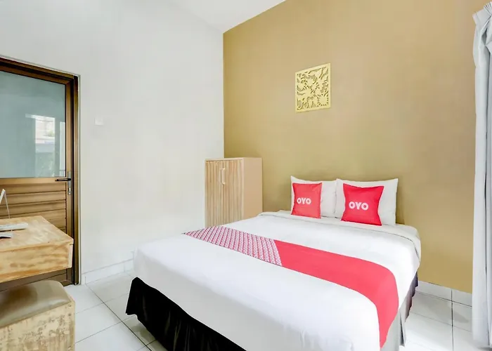 Oyo 90078 The Bali Rama Denpasa